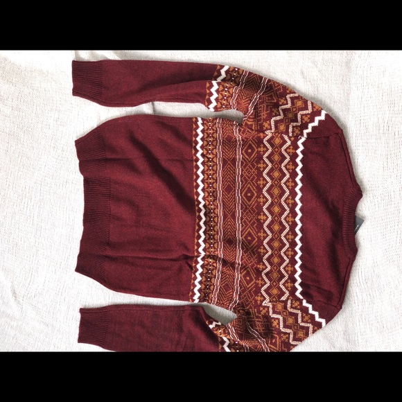 Men’s Small Red Crewneck Sweater - Picture 4 of 4